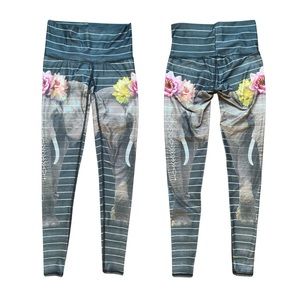 EUC Teeki Love the Elephant Hot Pant XS High Waisted Hot Yoga Leggings Lotus